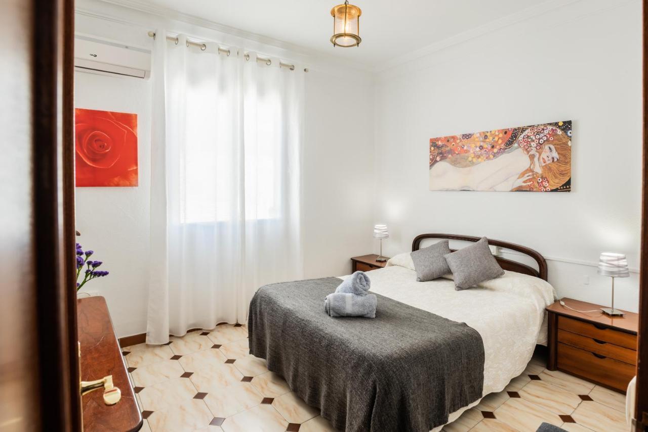 Triana Remedios Apartment